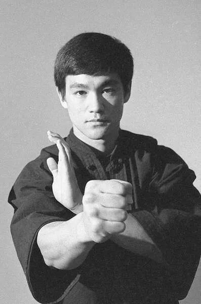 Bruce lee jkd on sale